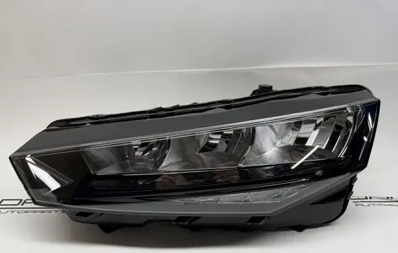 Skoda Scala Headlight/headlamp 655941015