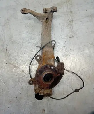 Audi A8 S8 D2 4D Front wheel hub spindle knuckle 4D0407257