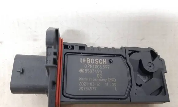 BMW 5 G30 G31 G38 Mass air flow meter 8583496 13628583496
