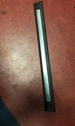 Mercedes-Benz A W169 Front sill trim cover 1696801174