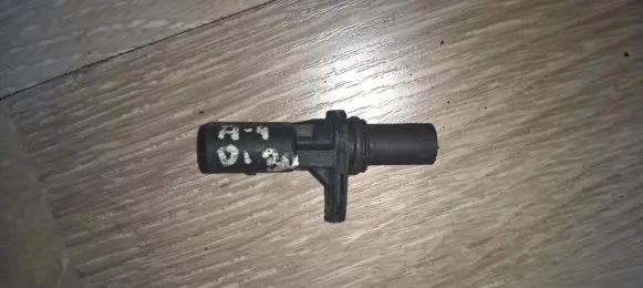 Camshaft position sensor
