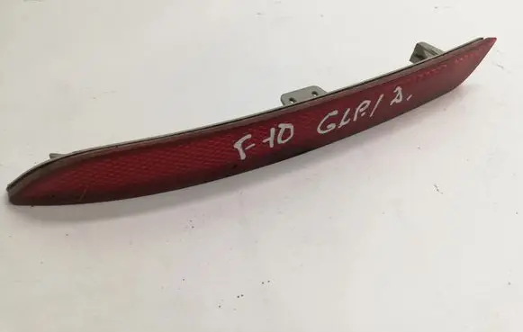 Rear tail light reflector