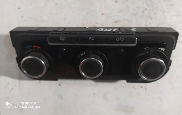 Volkswagen Golf VI Climate control unit 7N0907426AM 5HB00975170