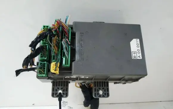 Honda Civic Fuse box set e6a000011 e6a-000011