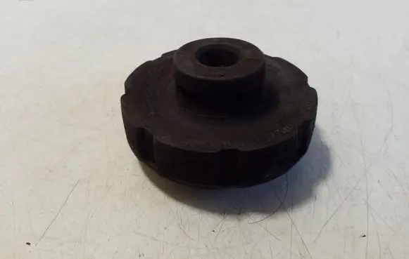 Audi A6 S6 C6 4F Rear coil spring rubber mount 8E0512149M
