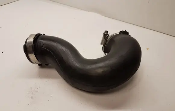 Audi A8 S8 D3 4E Intercooler hose/pipe 4E0145738D