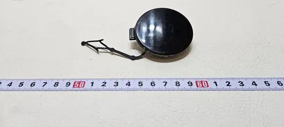 Volkswagen Golf VIII Front tow hook cap/cover 5H0807241