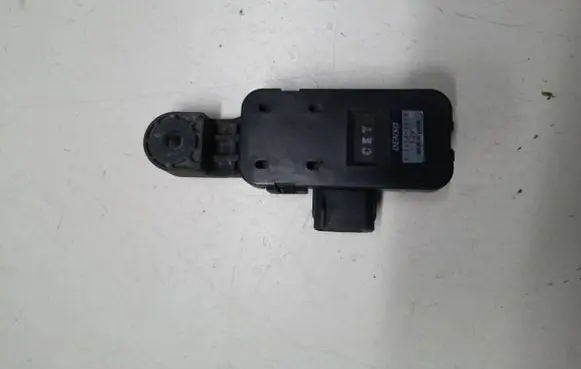 Jaguar XF X250 Air quality sensor 0136500010