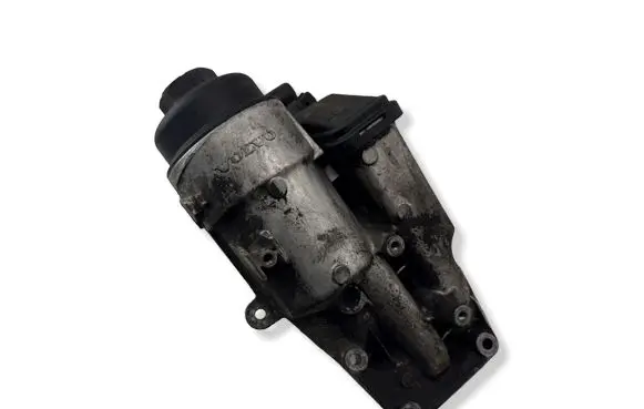 Ford Focus ST Oil filter mounting bracket 30788494