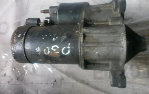 Peugeot 206 Starter motor d6ra571