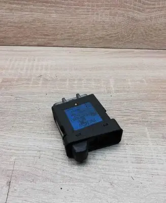BMW 5 E34 Light switch 8351235