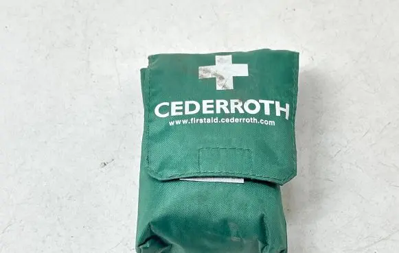 Toyota Proace First aid kit 