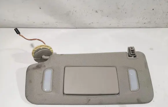 Opel Mokka X Sun visor