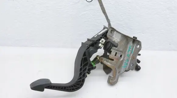 Ford Kuga III Brake pedal bracket assembly JX617B633EC