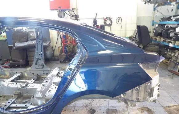 Renault Megane I Rear quarter panel