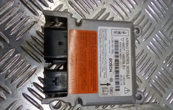 Ford Focus Airbag control unit/module 0285001552