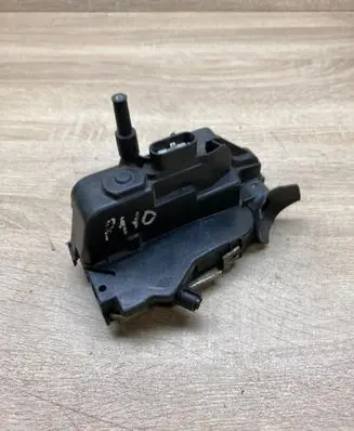 Renault Espace IV Front door lock 017972 FNS079