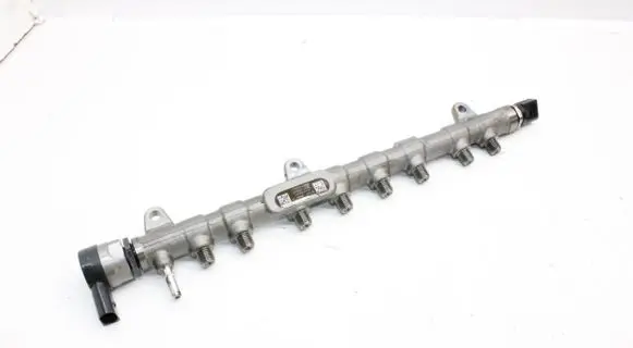 BMW 6 G32 Gran Turismo Fuel main line pipe 8571569 0445216051