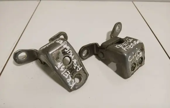 Honda Civic Rear door hinge set 