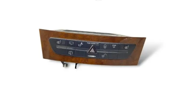 Mercedes-Benz E W211 Hazard light switch A2116800552
