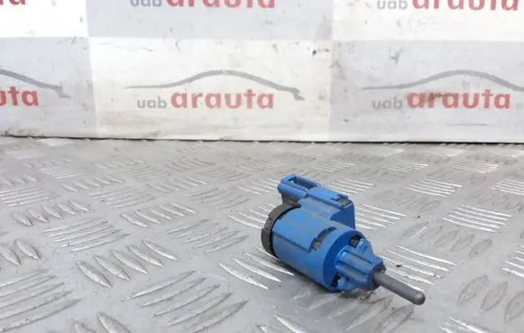 Clutch pedal sensor