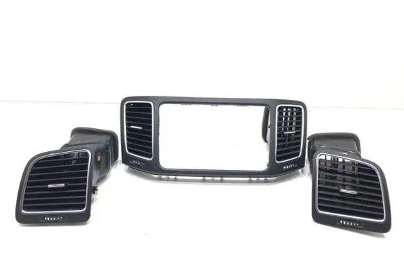Seat Alhambra (Mk2) Dashboard side air vent grill/cover trim 7N0858069D