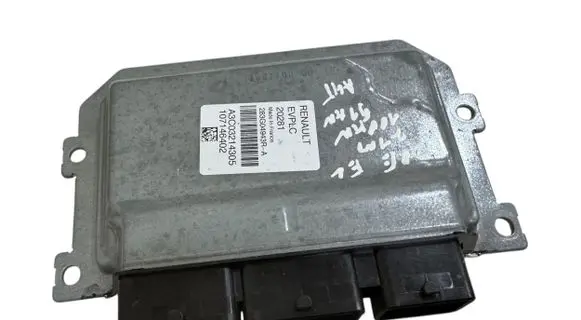 Renault Zoe Engine control unit/module 283G04943R 107146402 A3C03214305