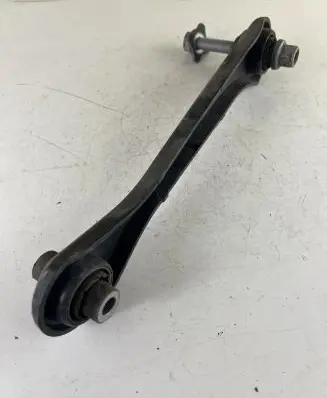 Volkswagen PASSAT B6 Rear control arm