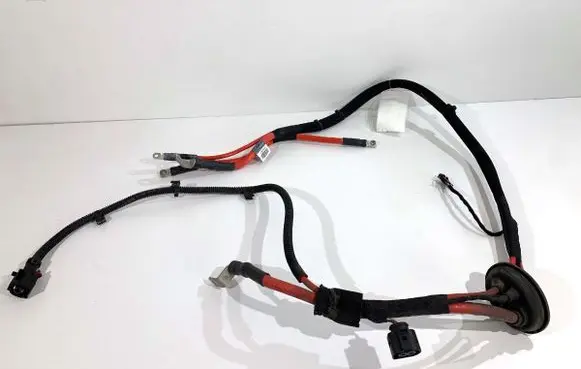 Audi Q8 Positive cable (battery) 4M0971225CN