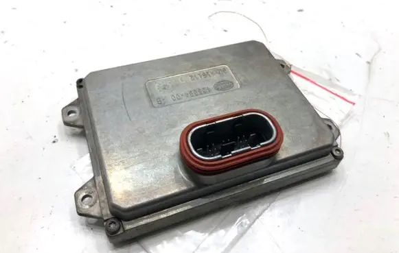 Audi A8 S8 D4 4H Voltage converter/converter module 4H0907472F