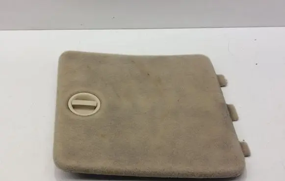 Volkswagen PASSAT B6 Trunk/boot trim cover 1J0867468