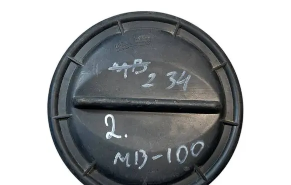 Mercedes-Benz 100 W631 Headlight/headlamp dust cover