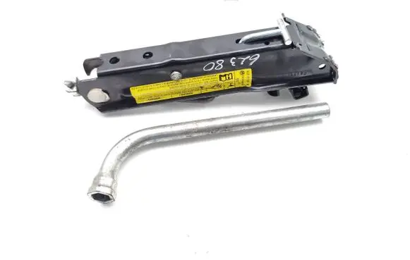 Volkswagen PASSAT CC Lift Jack 3C0011031B