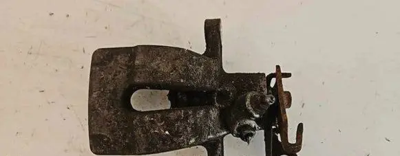 Renault Megane III Rear brake caliper