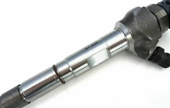 Volkswagen PASSAT B8 Fuel injector 0445110469 04L130277 04L130277AC