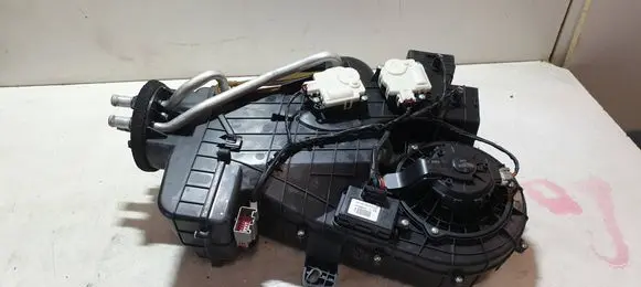 Dodge Durango III Interior heater climate box assembly 68186198AD GJU000461939 15K16B