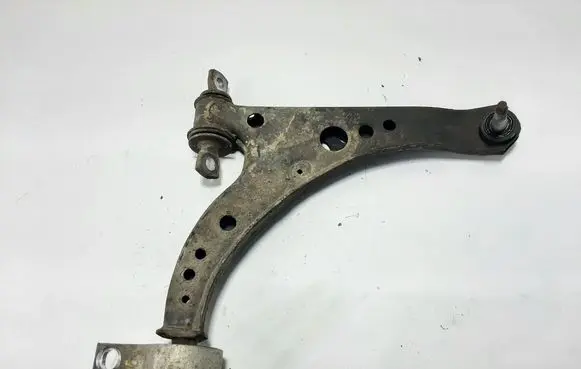 Opel Astra K Front lower control arm/wishbone 