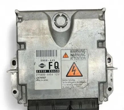 Nissan X-Trail T30 Engine control unit/module 2758004454