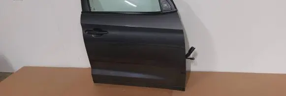 Hyundai Tucson TL Front door