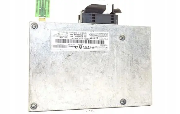 Audi A3 S3 8P Bluetooth control unit module 8P0862335S