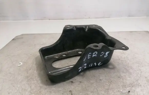 Toyota Corolla Verso AR10 Battery bracket 