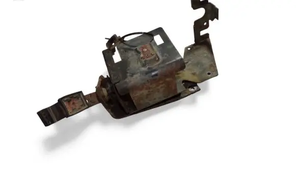 Volkswagen Transporter - Caravelle T4 Webasto auxiliary heater mount bracket 701815075