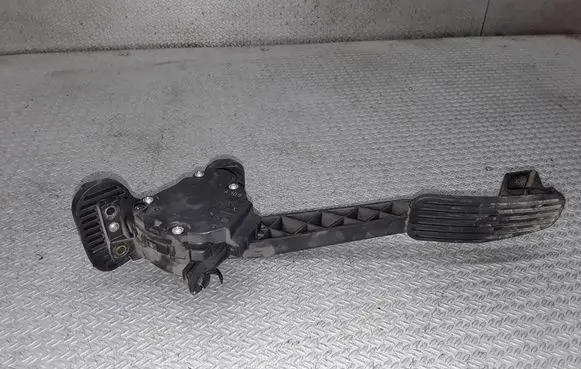 Volvo S80 Accelerator throttle pedal 3524405 9173131