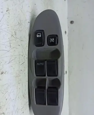 Nissan Almera Tino Electric window control switch 80961BU400
