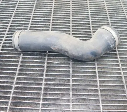 Mercedes-Benz Sprinter W901 W902 W903 W904 Intercooler hose/pipe A9015284382