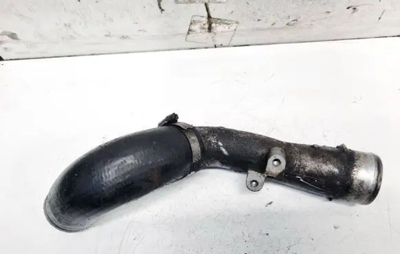 Nissan Almera N16 Intercooler hose/pipe
