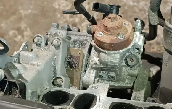 BMW 4 F32 F33 Fuel injection high pressure pump 7810696 0445010517 130802