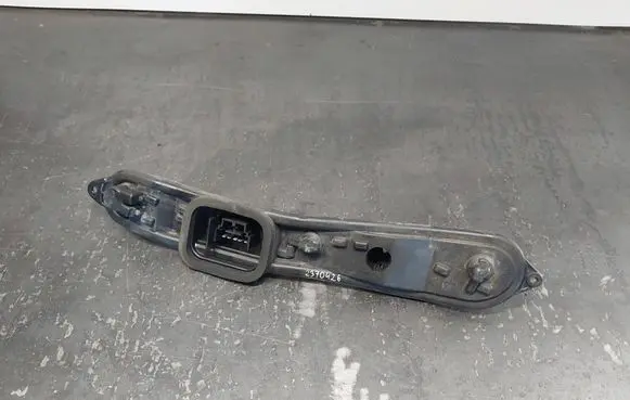 Fiat Panda II Tail light bulb cover holder 28029008