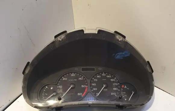 Peugeot Partner Speedometer (instrument cluster) 55500030000 9656696080