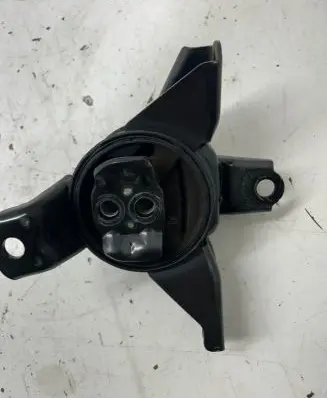 Hyundai Santa Fe Engine mount bracket S1400